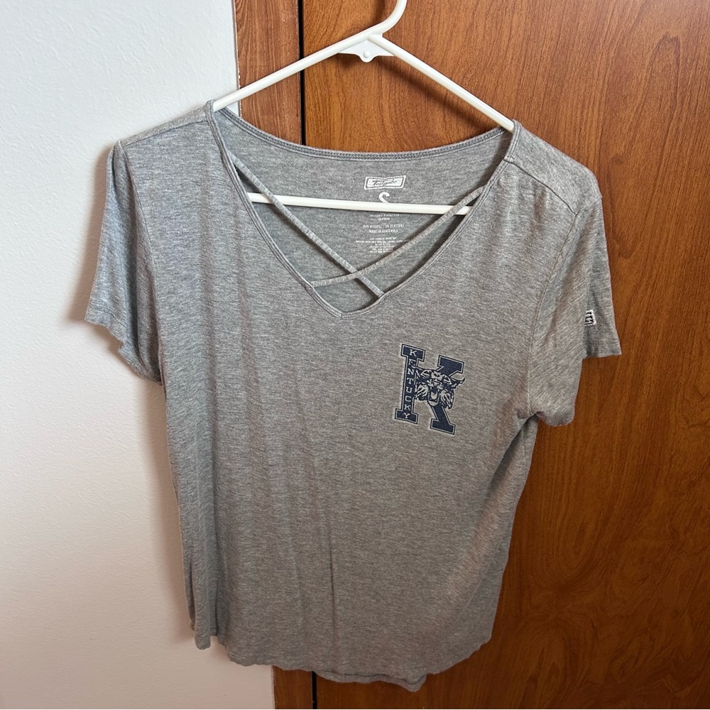 Gray V-Neck Women's University of Kentucky Top